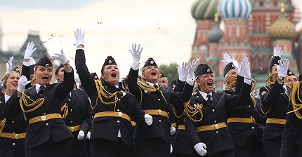 Пирсинг Принц Альберт Начальная обработка основных деталей верхней одежды пальтово-костюмного