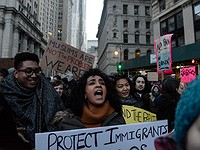 В США проходят акции против указа Трампа запретить въезд беженцам