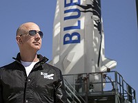 Amazon founder to sell $1b worth of shares to fund rocket venture