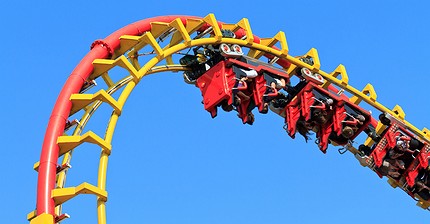 Впервые с декабря доллар упал ниже 67 рублей
