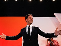 Eleições na Holanda: centro-direita vence extrema-direita