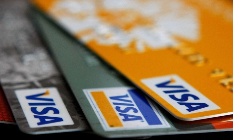 بطاقات الائتمان السحرية