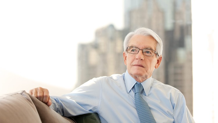 كيف كسب أصحاب الملايين في طفولتهم