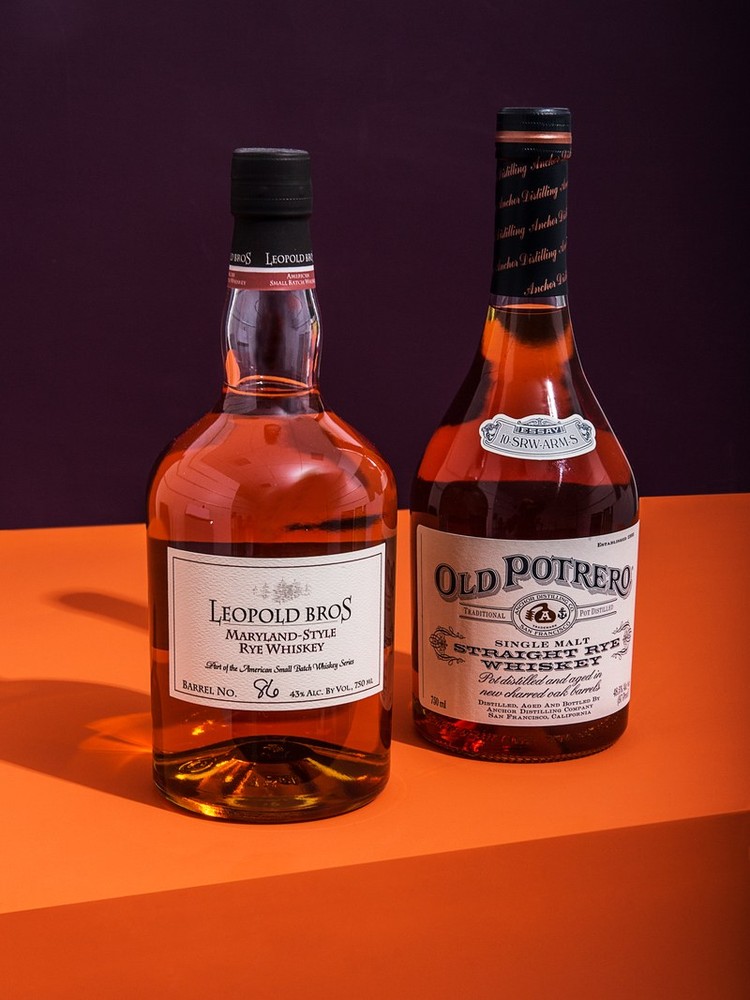 Botellas de whisky indispensables para tu oficina