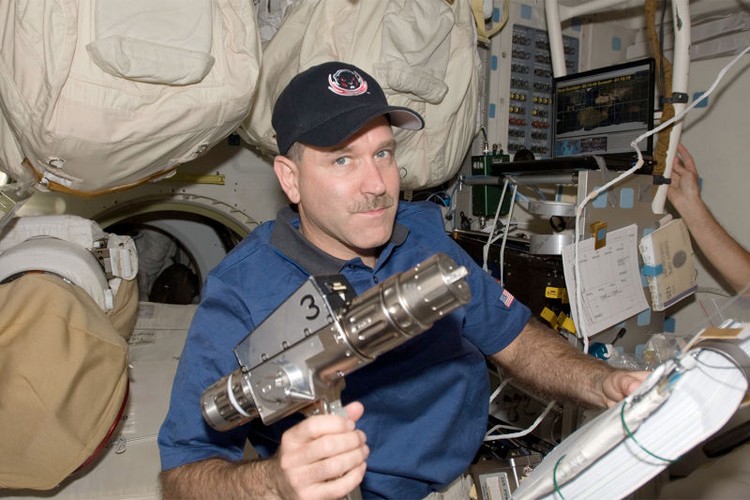 Las armas de los astronautas