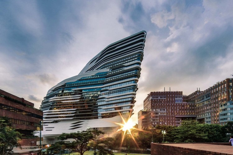 A impressionante arquitetura de Zaha Hadid