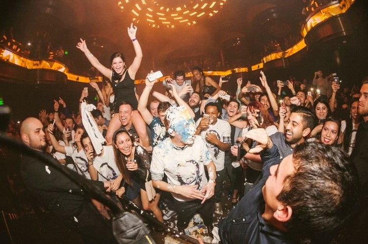 Fotos da festa louca da Microsoft em Las Vegas