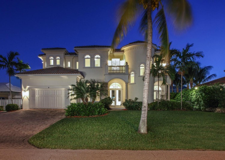 Casas de 2 milhões de dólares