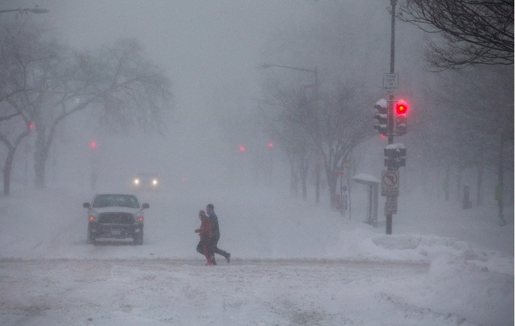 Os EUA cobrem-se de neve
