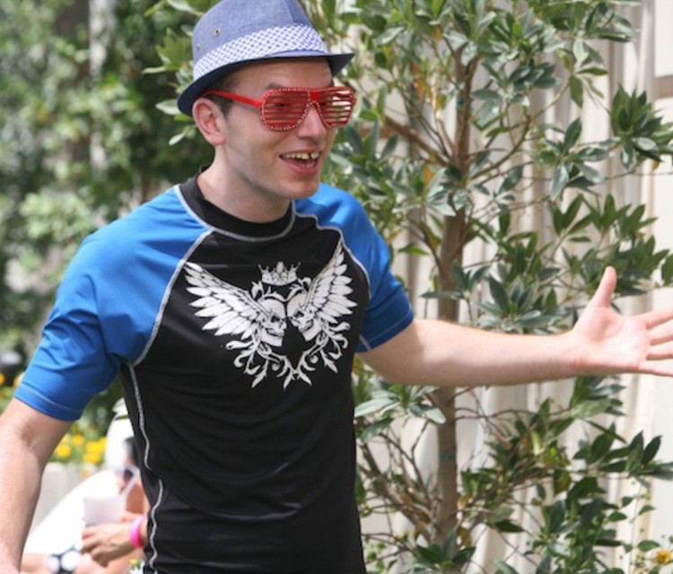 19 Coisas que não devem constar de um roupeiro masculino