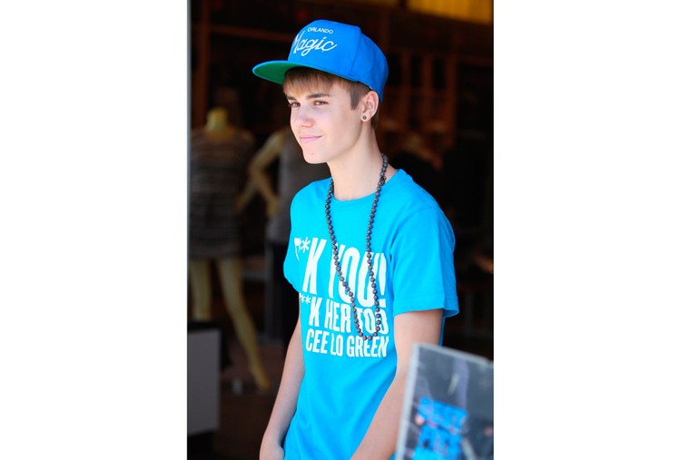 19 Coisas que não devem constar de um roupeiro masculino