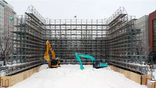 Militares japoneses fazem esculturas de gelo inspiradas em Star Wars