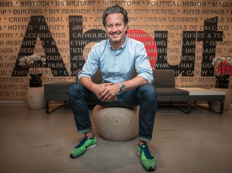 Desde McDonald's hasta la lista Forbes: ¿dónde empezaron los millonarios de hoy?