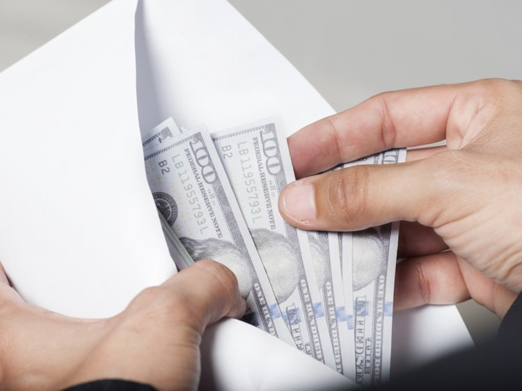 Budget Like a Pro: 15 Ways To Keep Personal Expenditures in Check