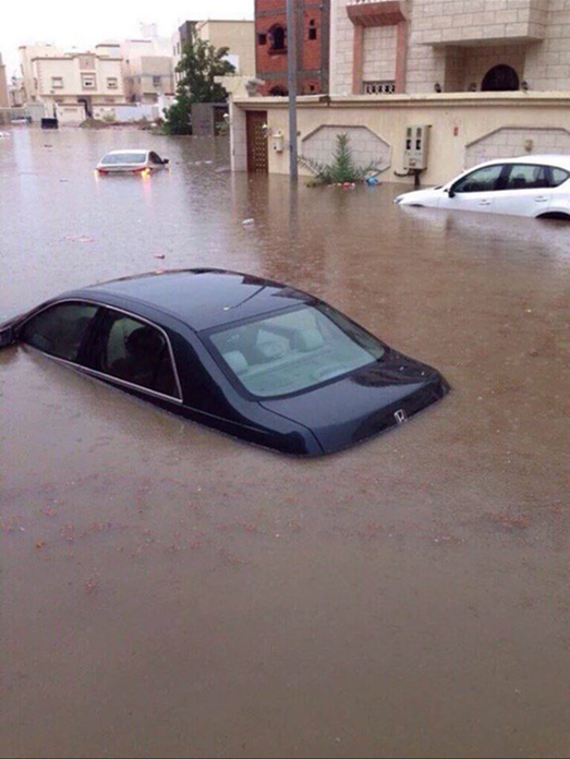 جدة تغرق. تقرير مصور