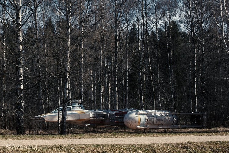 Fotografias das naves de Star Wars a chegar à Terra