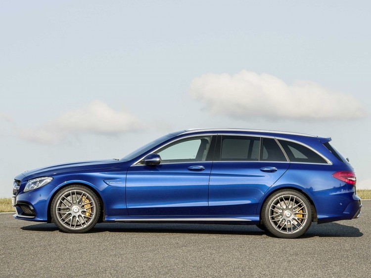 العروض الأولى لمعرض السيارات بباريس