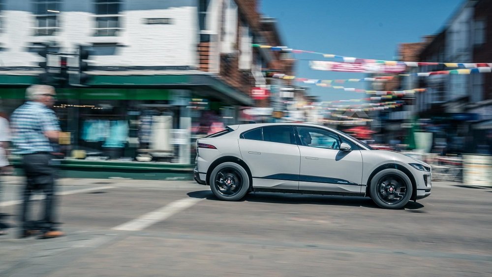 Jaguar I-Pace: Встречайте автомобиль года