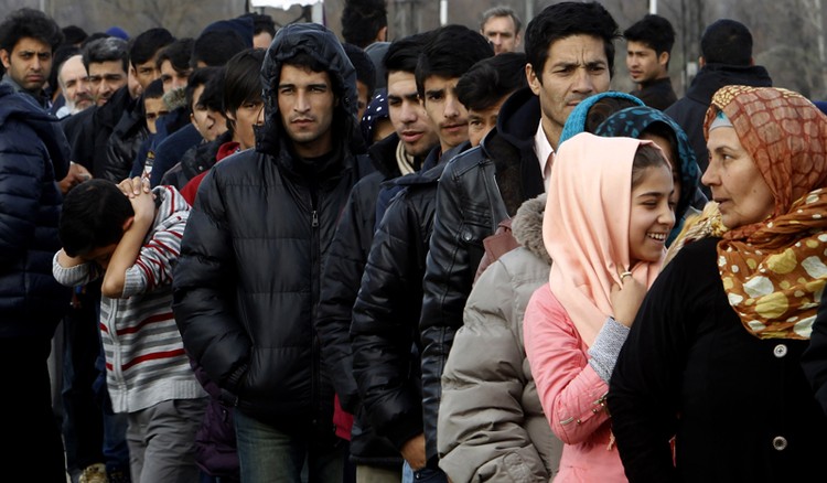 Europa pretende cortar la ruta migratoria de Grecia