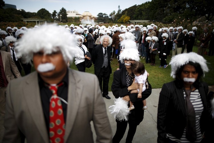 Le 42 foto più strane del 2015