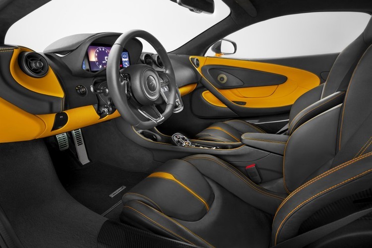 A resposta da McLaren à Ferrari e à Lamborghini: o impressionante 570S