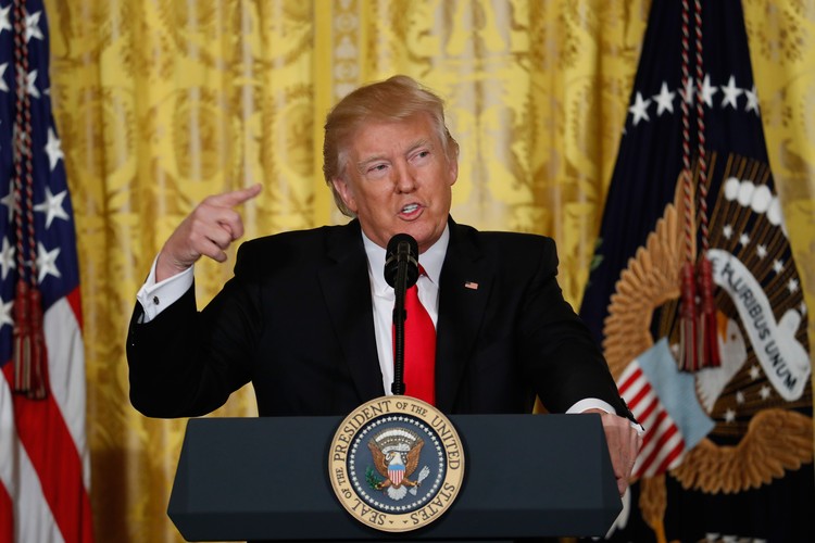 WikiLeaks: la CIA ha spiato i candidati alle elezioni francesi nel 2012