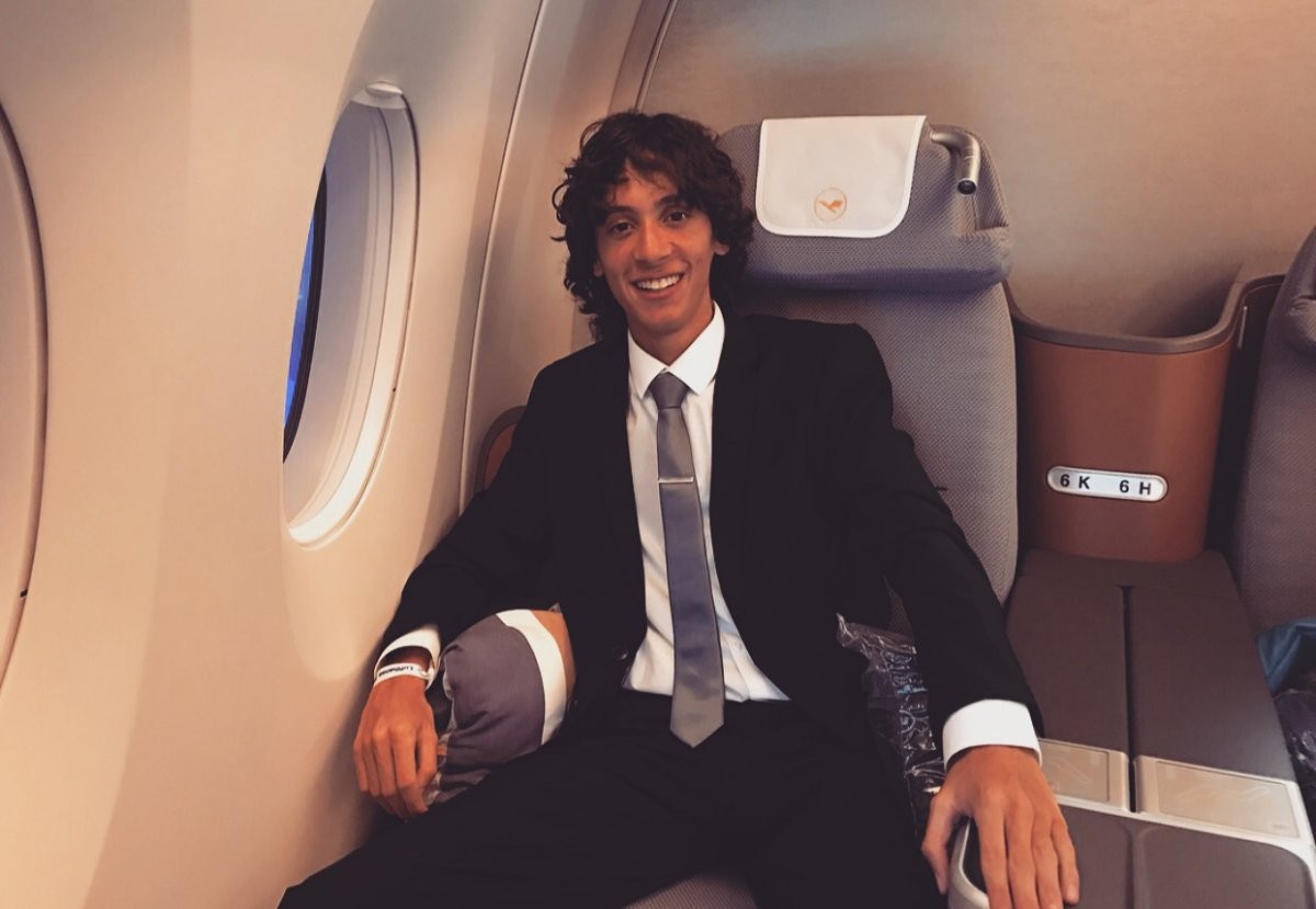 Como ganhar a vida viajando em primeira classe