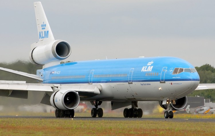 Boeing 777: La historia del avión que se ha convertido en un icono de la aviación civil