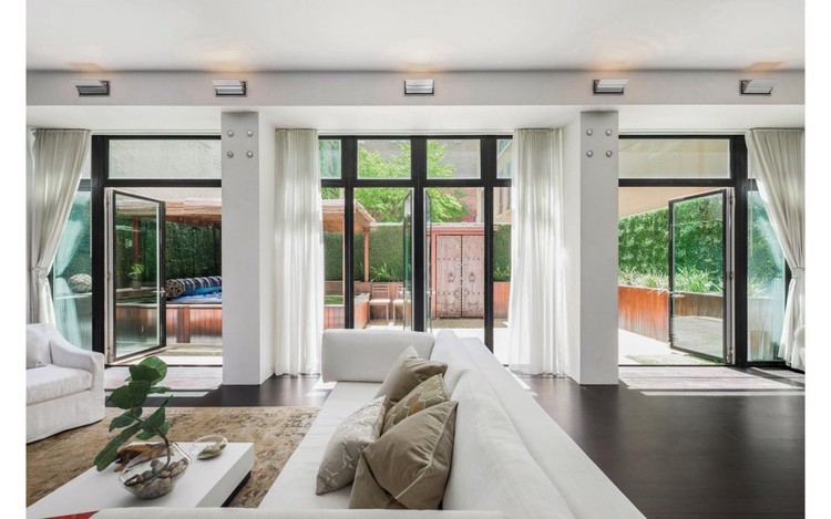 Conheça a casa que ninguém quer comprar