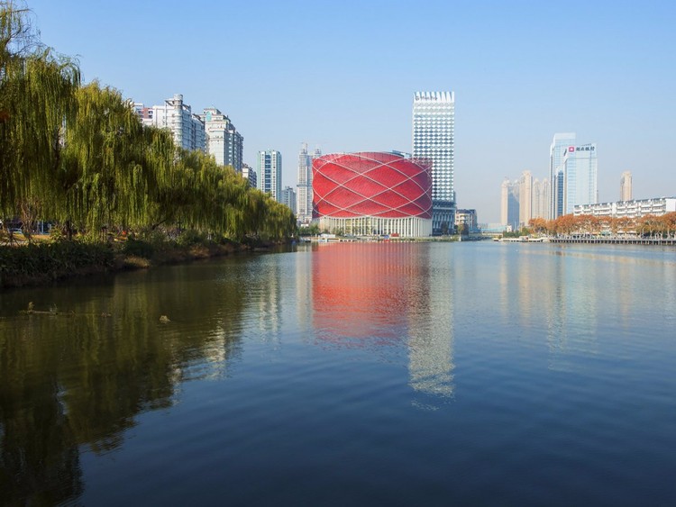 Os 12 mais bonitos edifícios modernos da China
