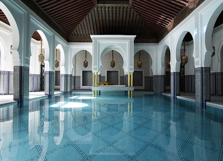 Gli hotel con le piscine più magiche