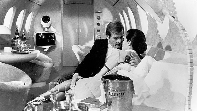 8 cose di cui hai bisogno per essere come James Bond