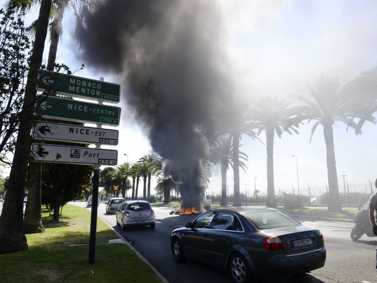 París está quemando a Uber