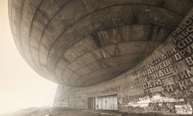 شبح الشيوعية يطارد أوروبا