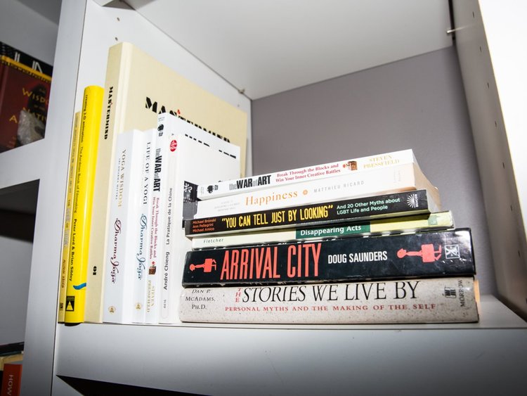 بالصور: كيف ينفق وارن بافيت ملياراته