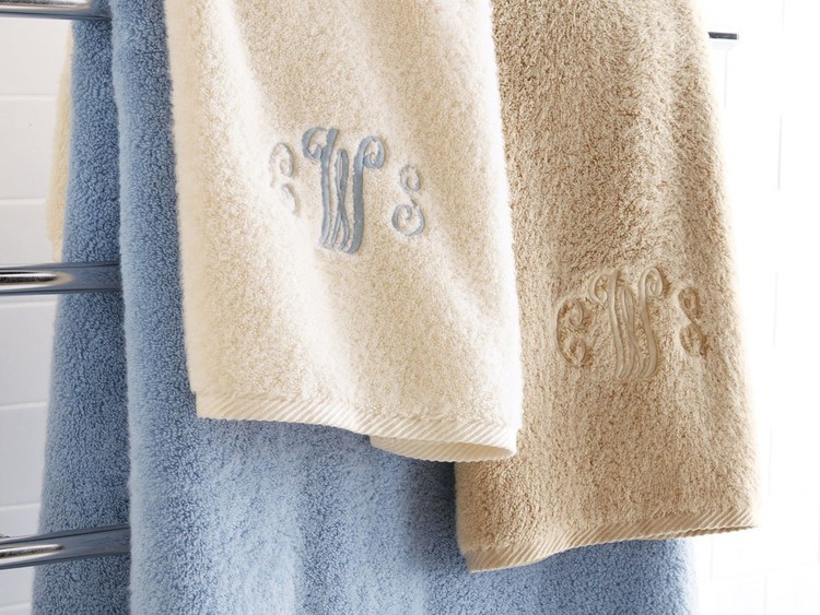 16 accessori che ogni gentiluomo moderno dovrebbe avere nel suo bagno