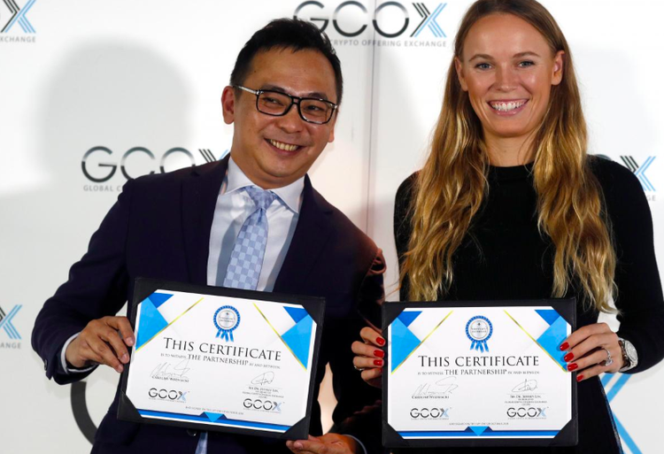 Caroline Wozniacki Plans to Serve a Token First