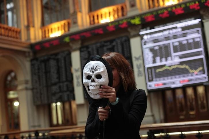 Petrolio, la storia di un crollo