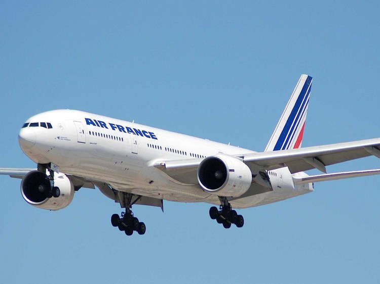 Boeing 777: La historia del avión que se ha convertido en un icono de la aviación civil