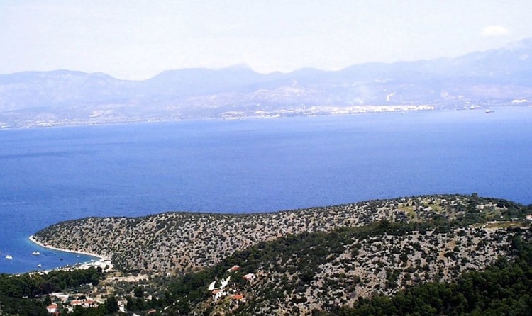 Las 7 islas griegas a la venta más baratas