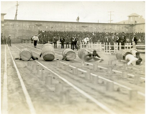 As 50 fotos a preto e branco mais difíceis de explicar