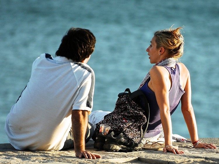 12 Aspetos que podem fazer com que os outros não gostem de si