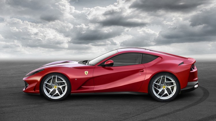 812 Superfast, o mais rápido carro de produção da Ferrari de sempre