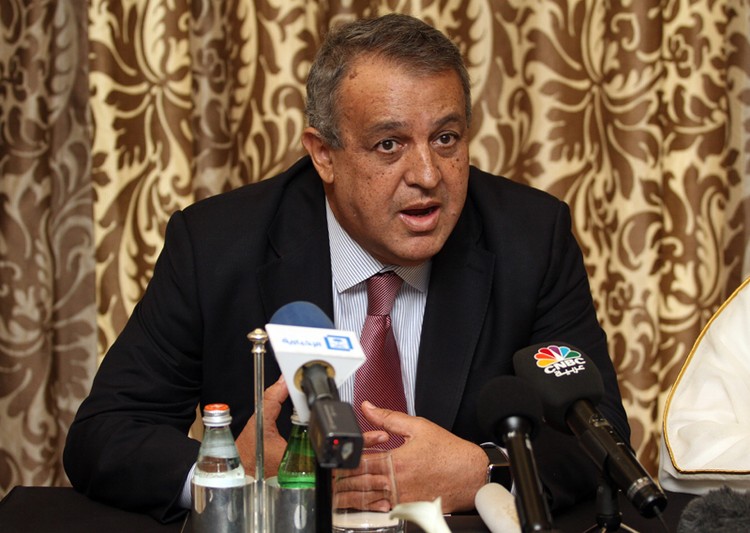 Petrolio, chi congelerà la produzione e chi no