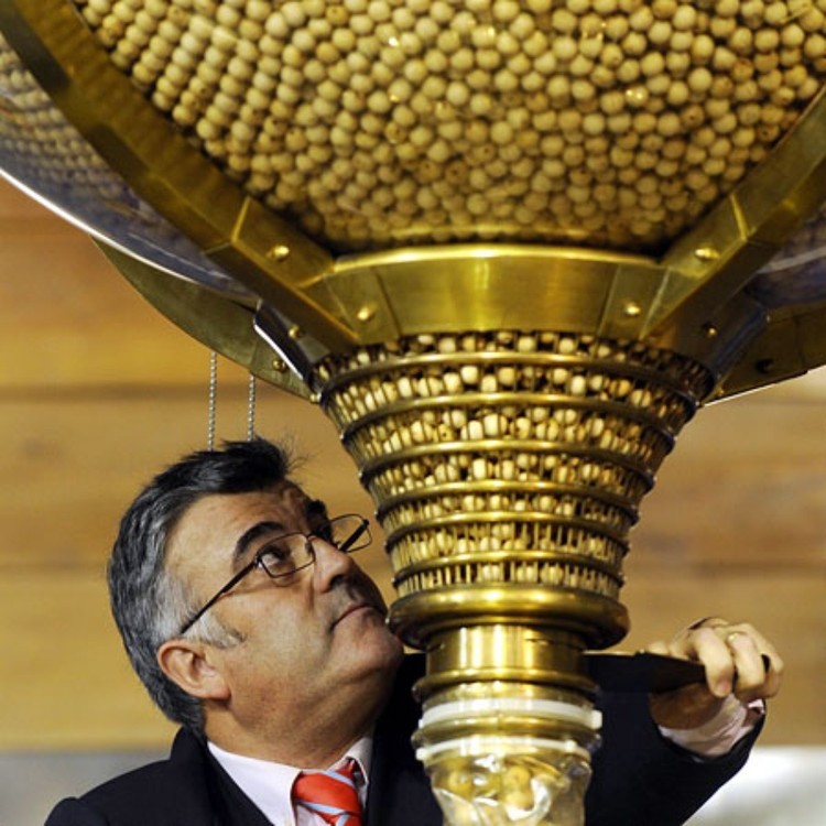 Paradoxo da lotaria de São Petersburgo