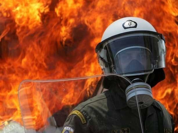 ثلاثة أسابيع قبل الانهيار