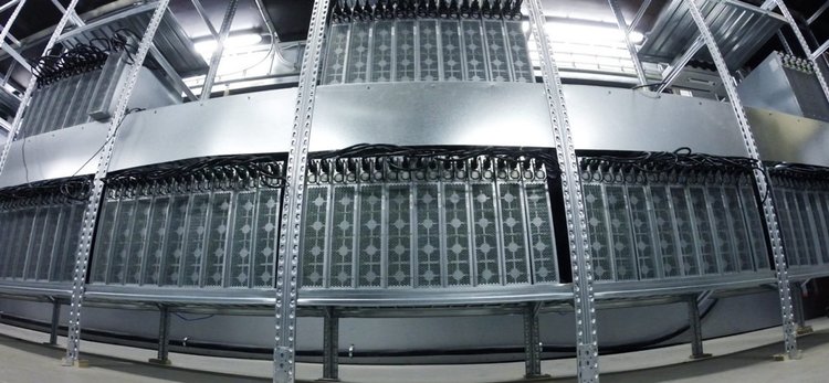 أربعة أسهم لأولئك الذين يريدون الكسب على شعبية التعدين