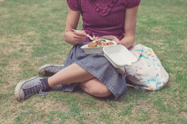 ما الذي يفعله الأشخاص الناجحون أثناء استراحة الغذاء