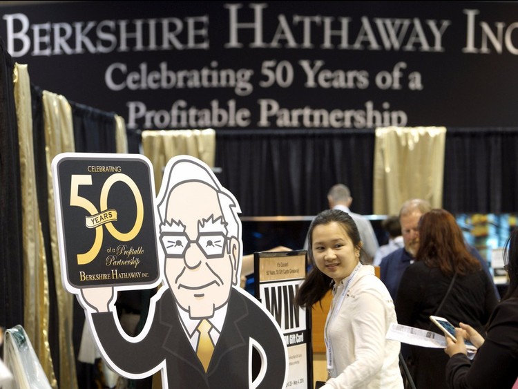 24 hechos asombrosos sobre Warren Buffett y su fortuna