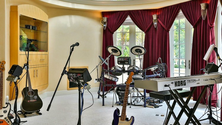 26 صورة للقصر الفاخر في كاليفورنيا